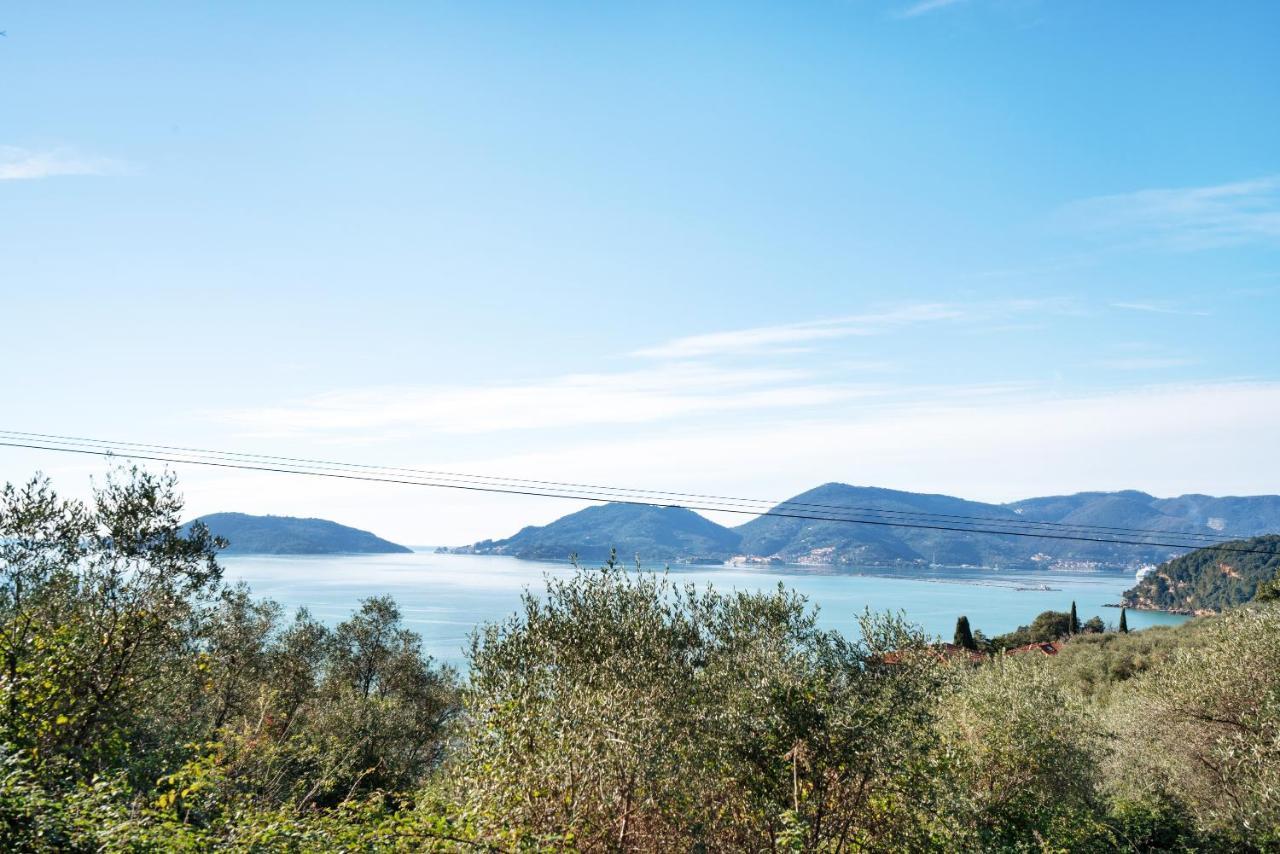 Casa Conte Picedi Appartamento Luna Lerici Bagian luar foto